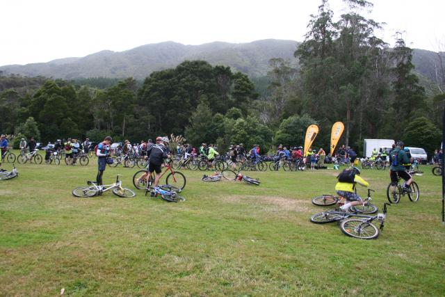 Big Coast 2009 - 01 - Race start, Tunnel Gully