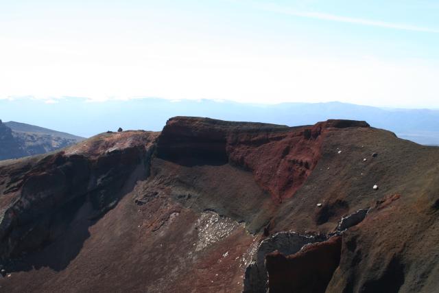 066 - Tongariro - Red crater