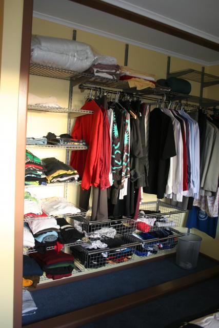2012-01-15 Complete closet insides